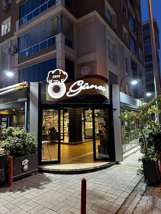 Güneş Pastanesi
