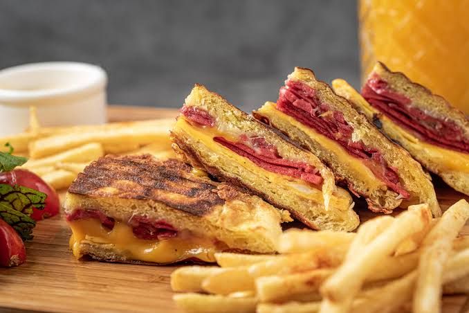 Hs Tost Mania