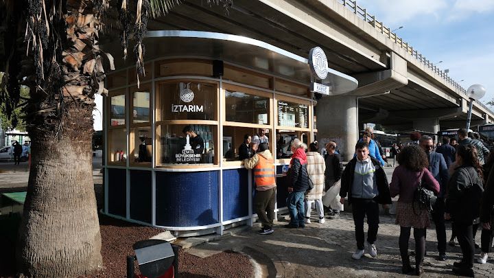 İzmirli Kahve Bornova Şubesi