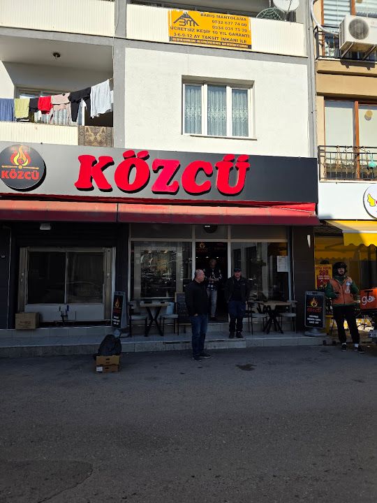 Közcü