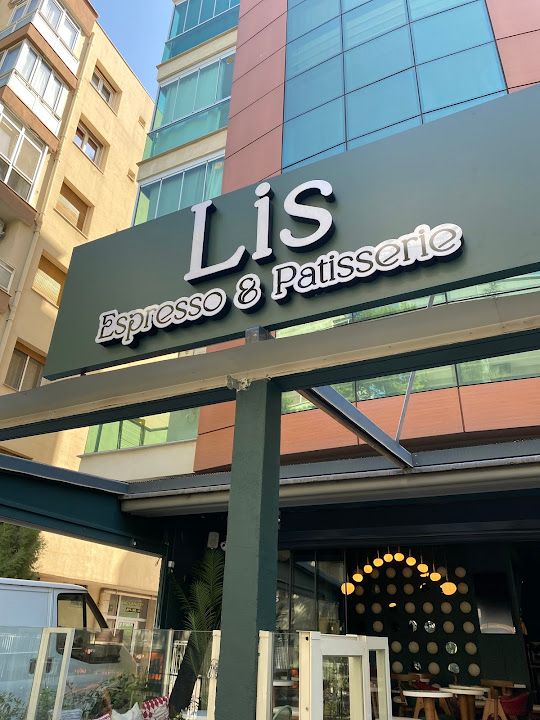 Lis Bornova