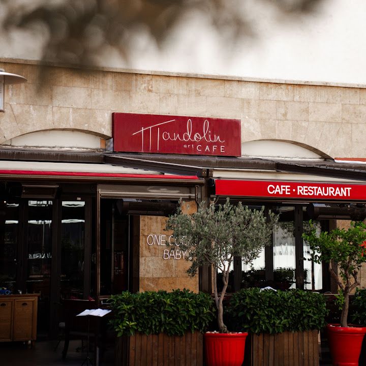Mandolin cafe forum bornova avm