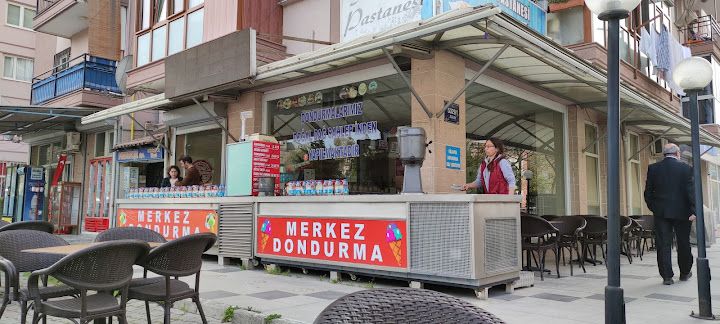 Merkez Pastanesi