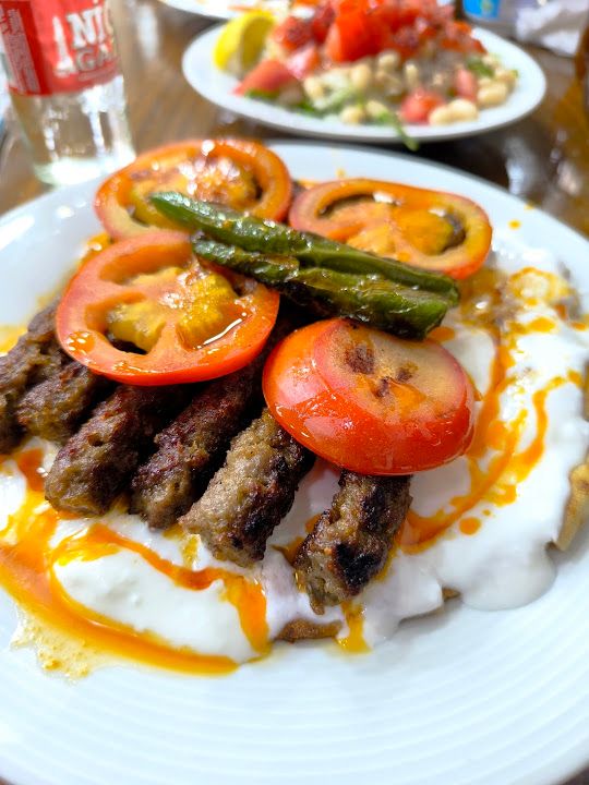 Meşhur Ödemiş Köftecisi