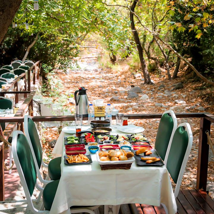 Şehr-i Ayaz Restoran Çiçekli Köy Kahvaltı