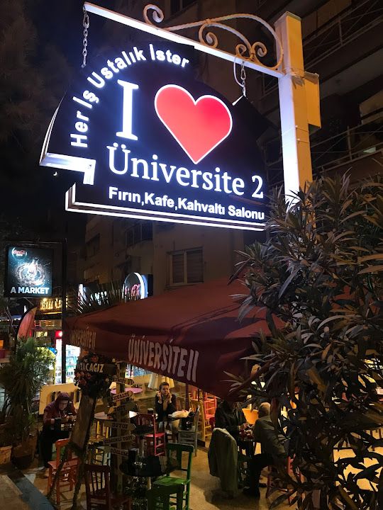 Üniversite 2 unlu mamulleri şube