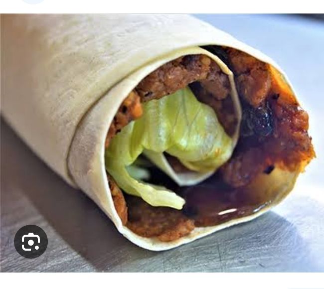 Malatya tantuni ciğer köfte ekmek