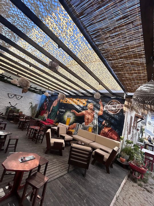 Bagos Lounge Pub