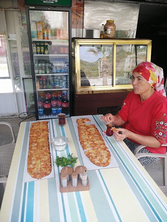 Akdeniz Turkuaz Cafe Restourant