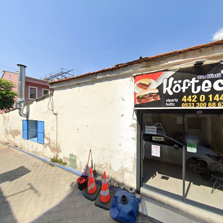 Ayaküstü köfteci