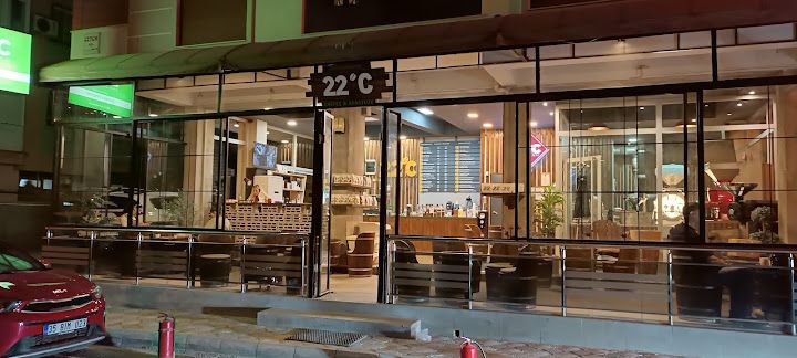 Bir coffee gallery & 22c coffee shop & roastery