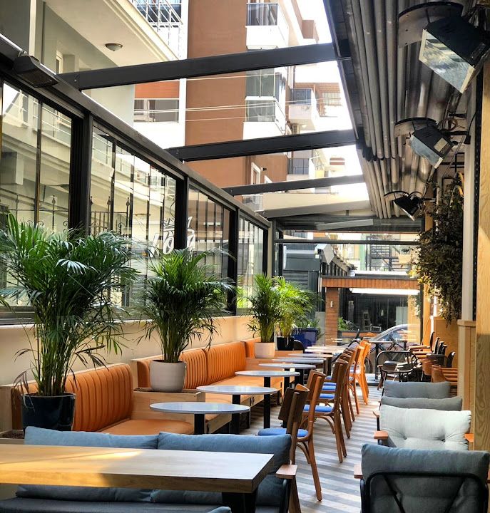 Bonó Coffee Bakery