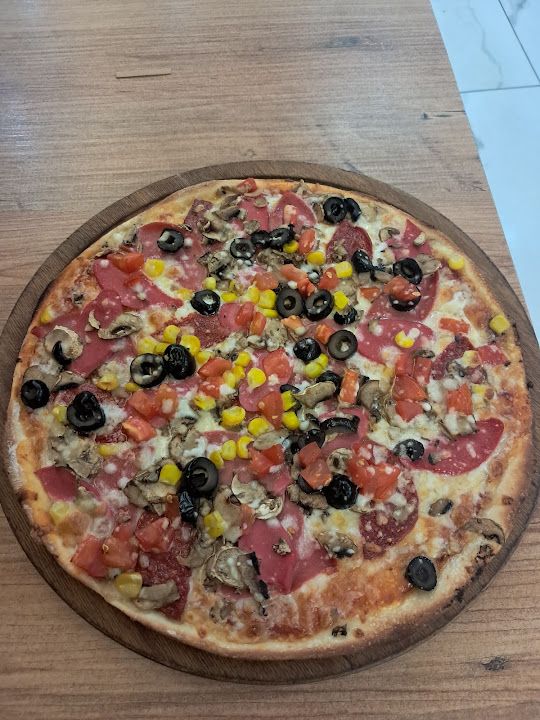 Buca pizza