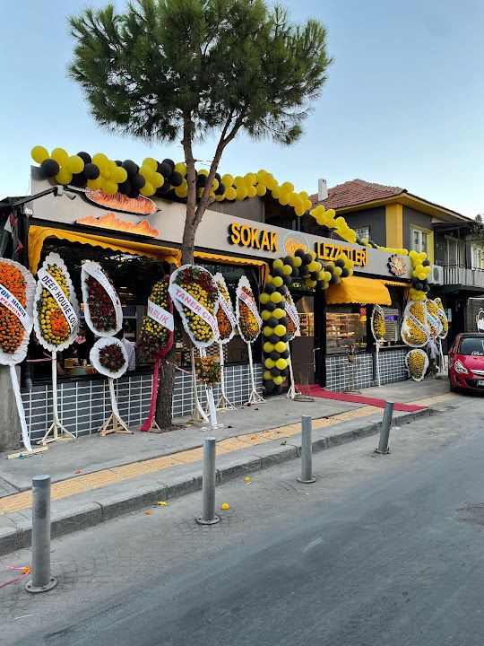 Caize Sokak Lezzetleri