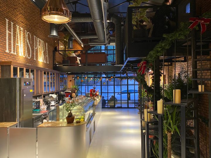 Haus Pera Coffee Buca