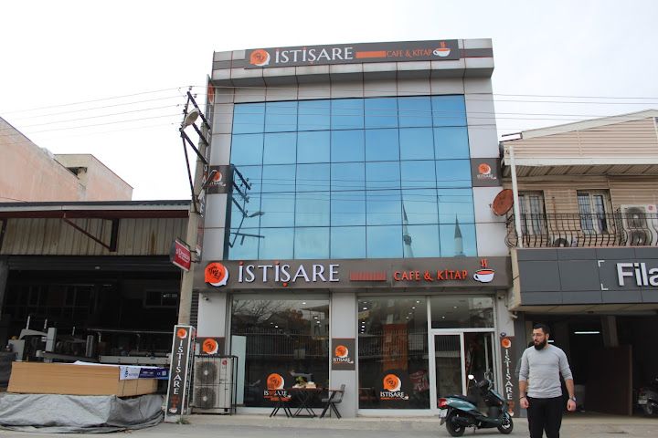 İstişare Cafe& Kitap