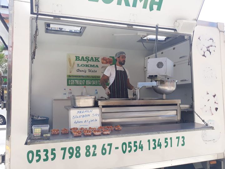 İzmir Lokmacı