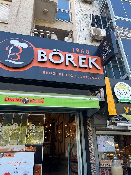 Levent börekçilik