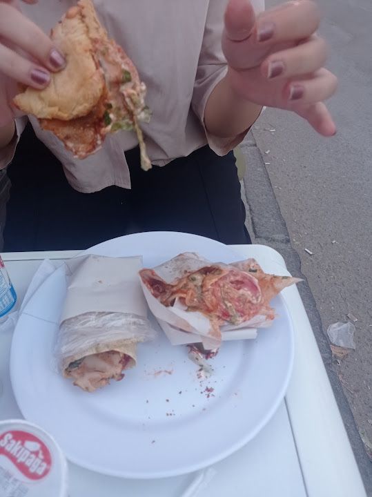 Özel Soslu Döner