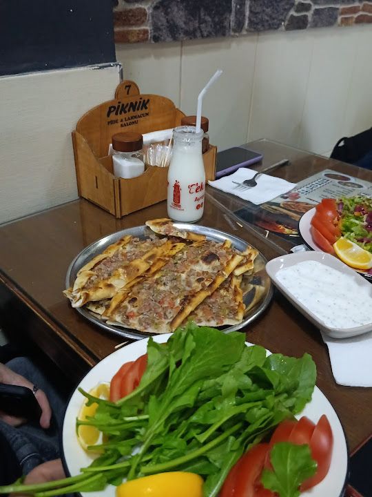 Piknik Pide & Kebap Salonu