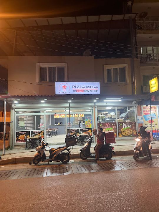 Pizza mega
