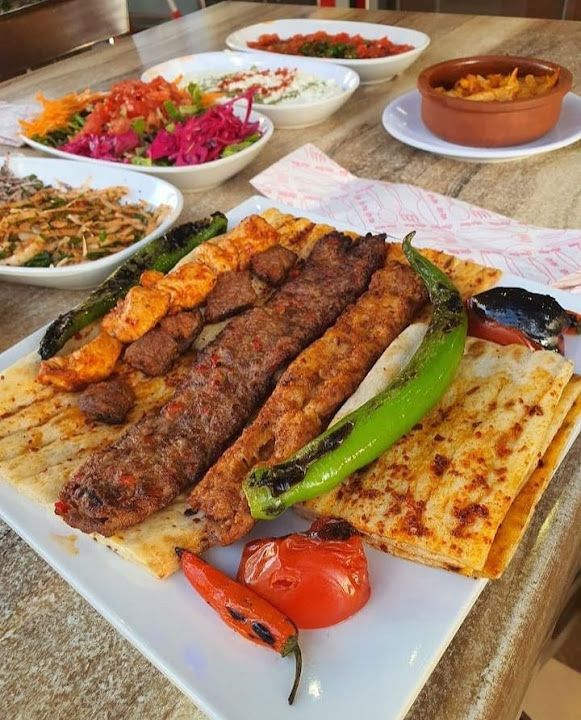 Sait usta kebap ve döner salonu