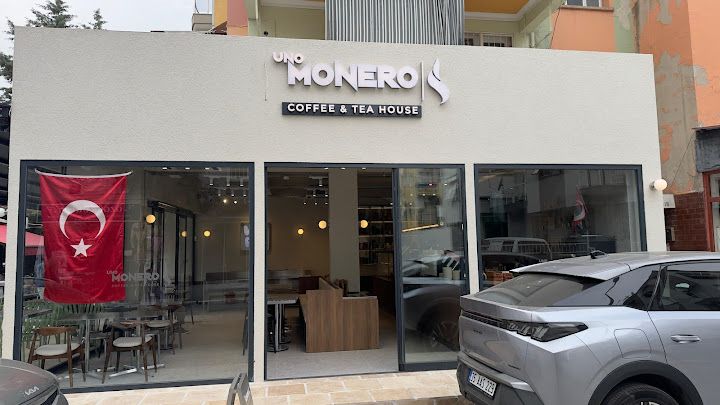 Uno monero coffee & tea house buca