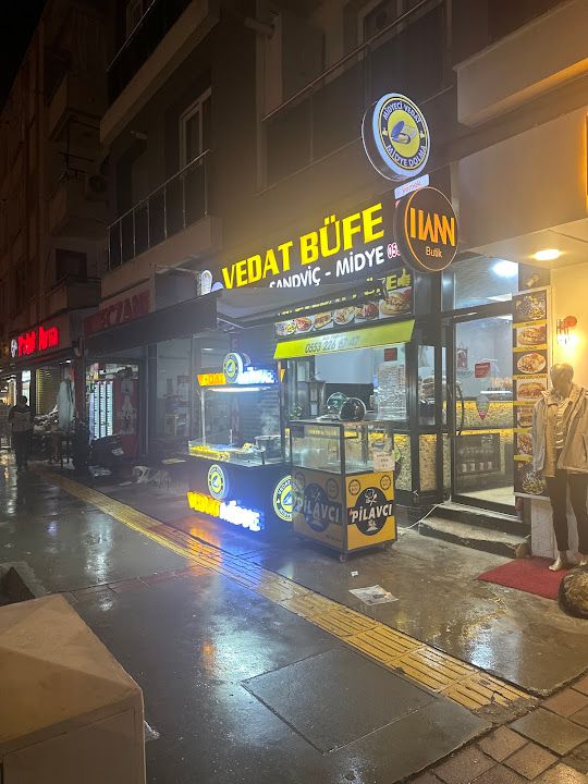 Vedat Büfe Döner-sandviç-midye
