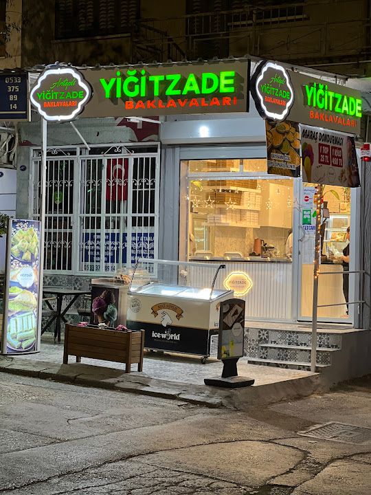 Yiğitzade Baklavaları – Buca