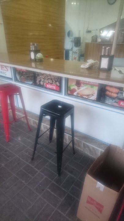 Enfes Kokoreç Ve Buharkent Kasap