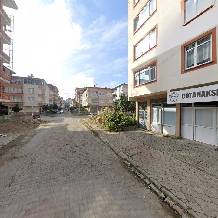 Kubiss Kafe