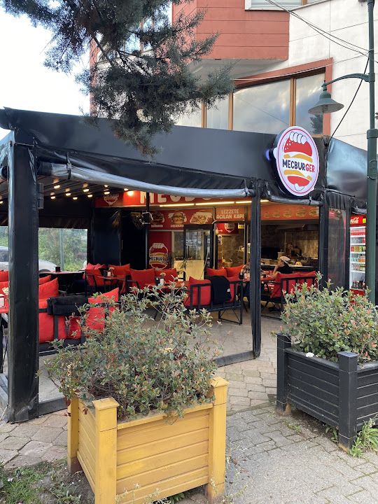 Mecburger Bulancak