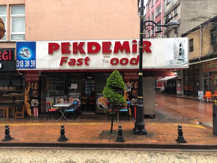 Pekdemir Döner Ve Izgara Salonu