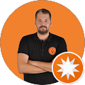 Burak Özkarakaşlı • Gastronaut