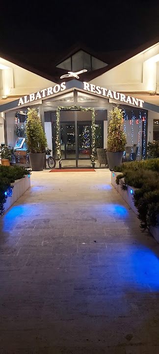 Albatros Lounge
