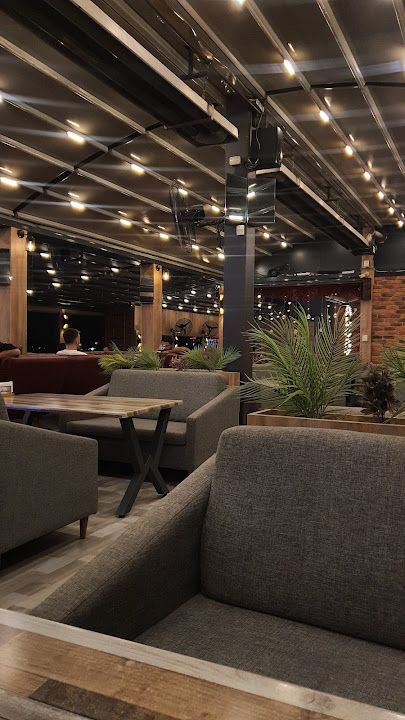 Alcazar Cafe Lounge