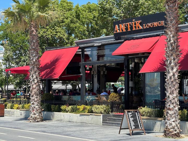 Antik Lounge