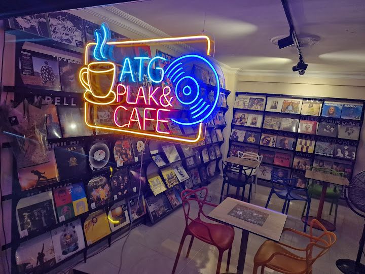Atg Plak Cafe