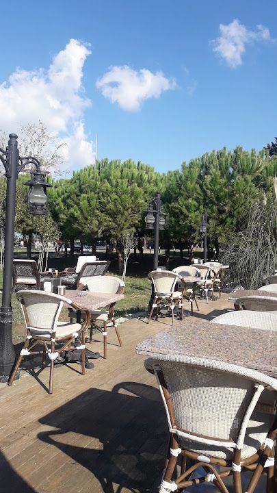 Gölet Cafe Restaurant