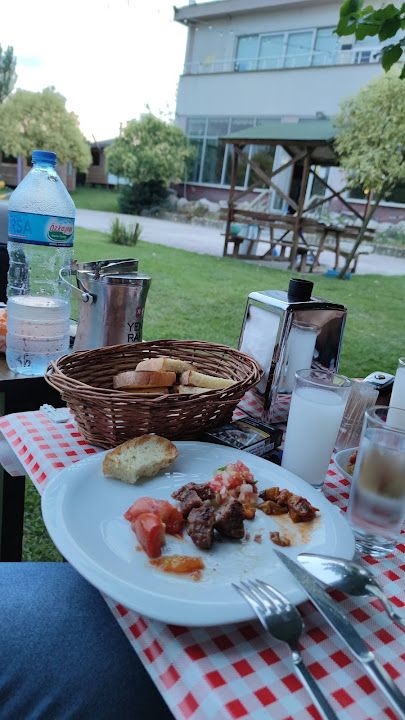 Kamelya Restorant