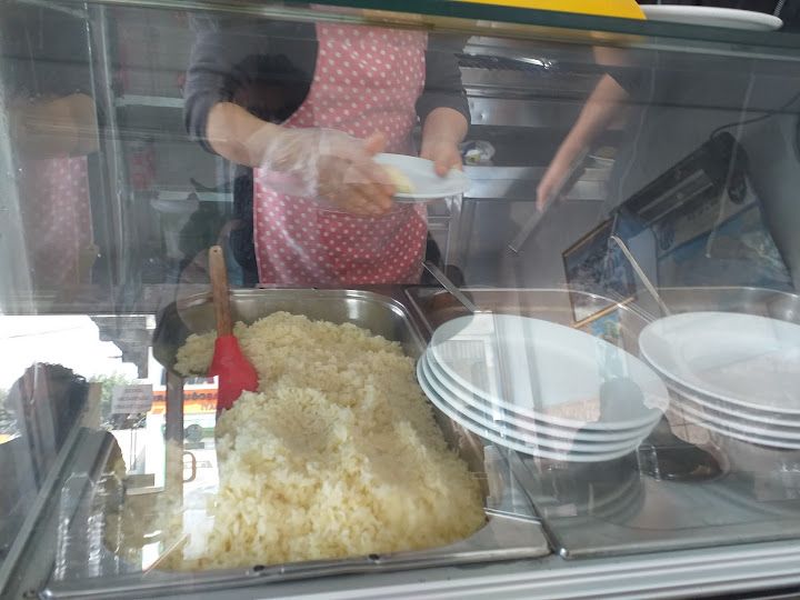 KÖFTE & KURUFASULYE SALONU