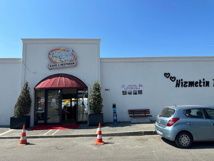 Mutluluk Şehri Kafe & Restoran