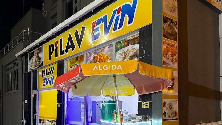 Pilav Evin