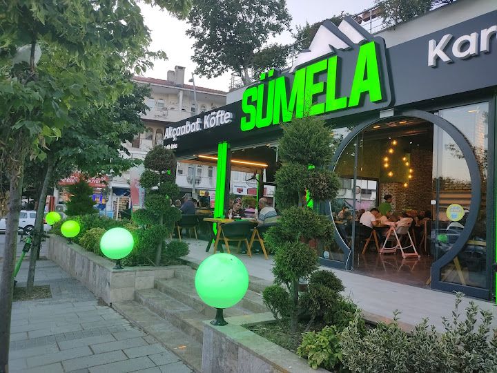 Sümela Akçaabat Köfte Karadeniz Pide