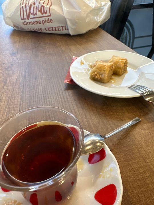 Sürmene Pide Salonu