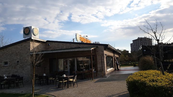 The Lake Bistro