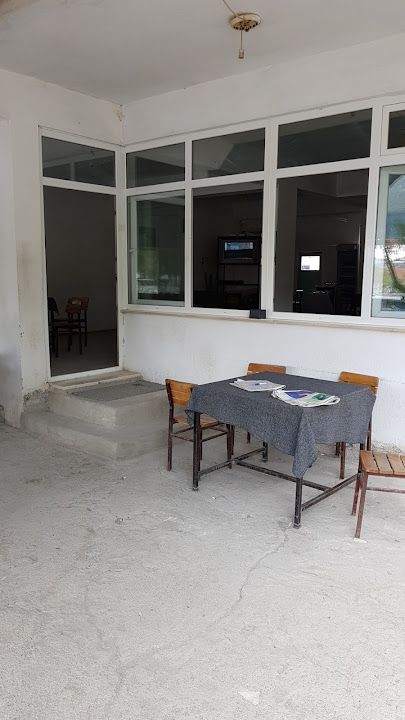Barış Çetin Kraathanesi
