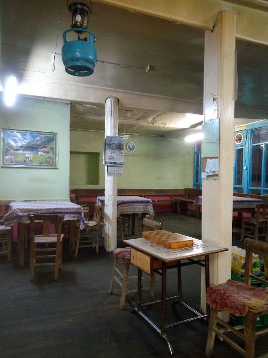 Yaşar Krahatanesi