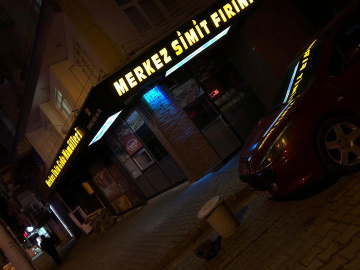 Akgül Kardeşler Merkez Simit Fırını