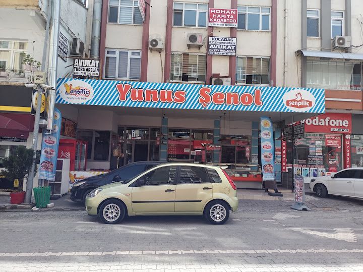 Hatay usulü soslu döner Yunus Şenol & ızgara şarküteri